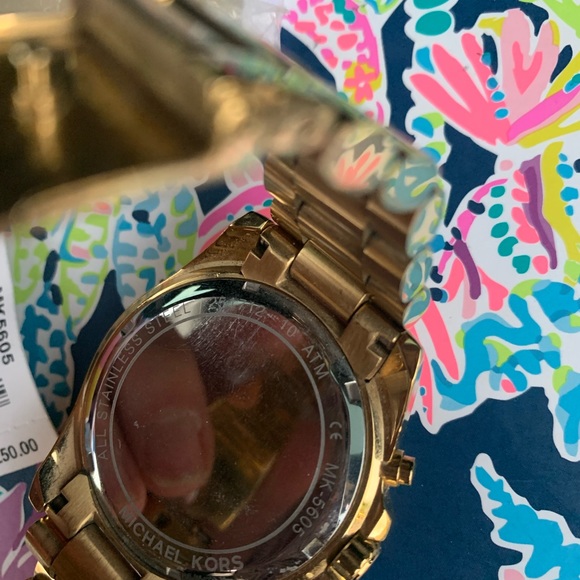 Gold Michael Kors watch - Picture 5 of 7